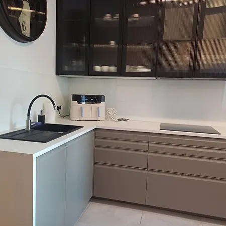 Pastel Andersa In With Air Conditioning By Renters Апартаменты